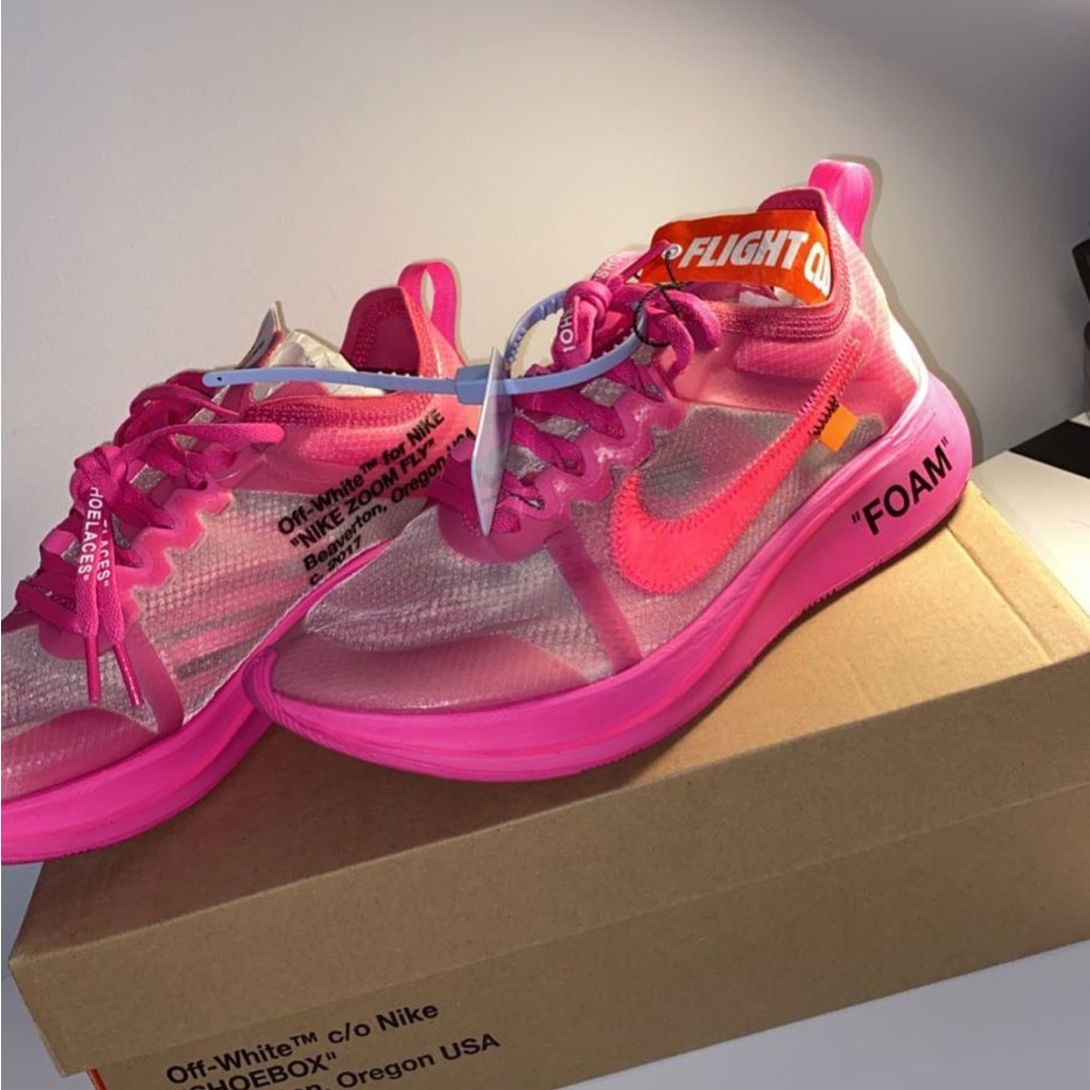 Off-White x Nike Zoom Fly